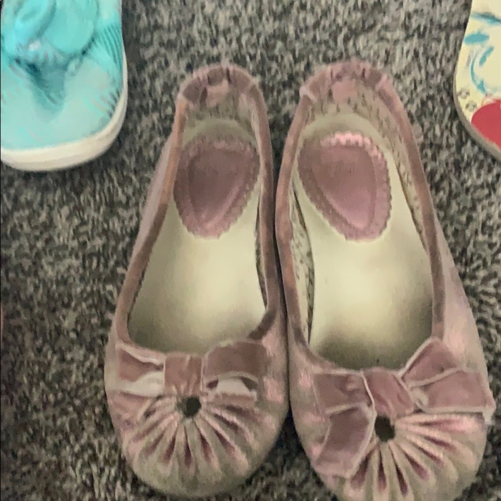 Cute leather gap flats